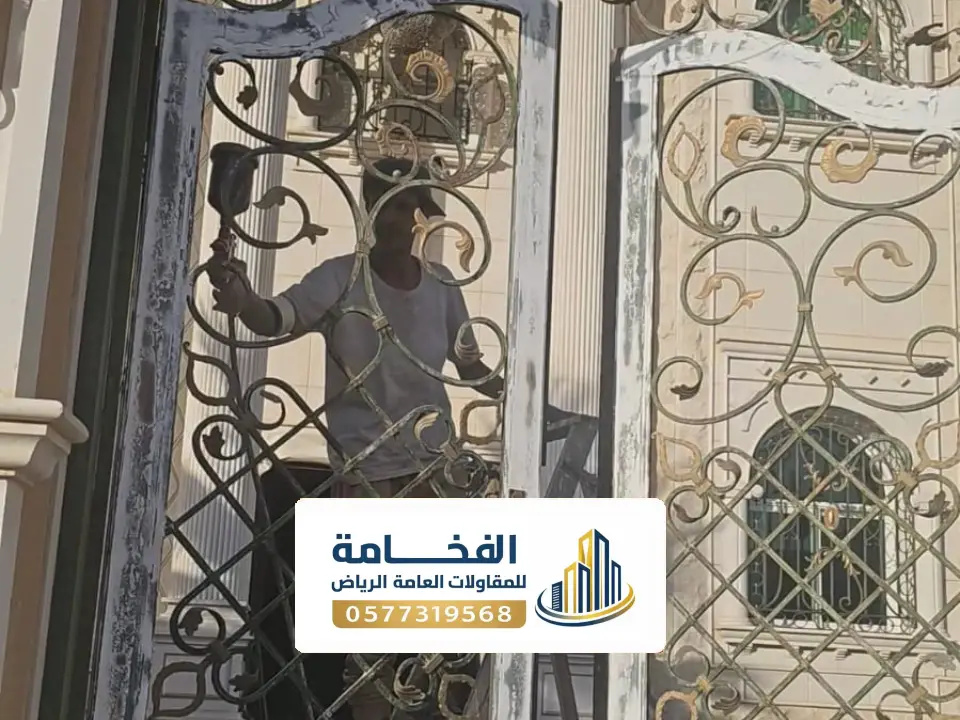 معلم صيانة واصلاح ابواب خارجية بالرياض
